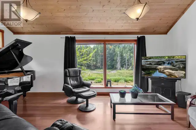 2 Welch Rd Lasqueti Island, British Columbia in Houses for Sale in Parksville / Qualicum Beach - Image 8