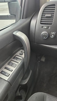 2013 GMC SIERRA 2500 SLE CREW 6.6L 4x4 Livraison partout au Québec possible ** Tous les échanges son... (image 9)
