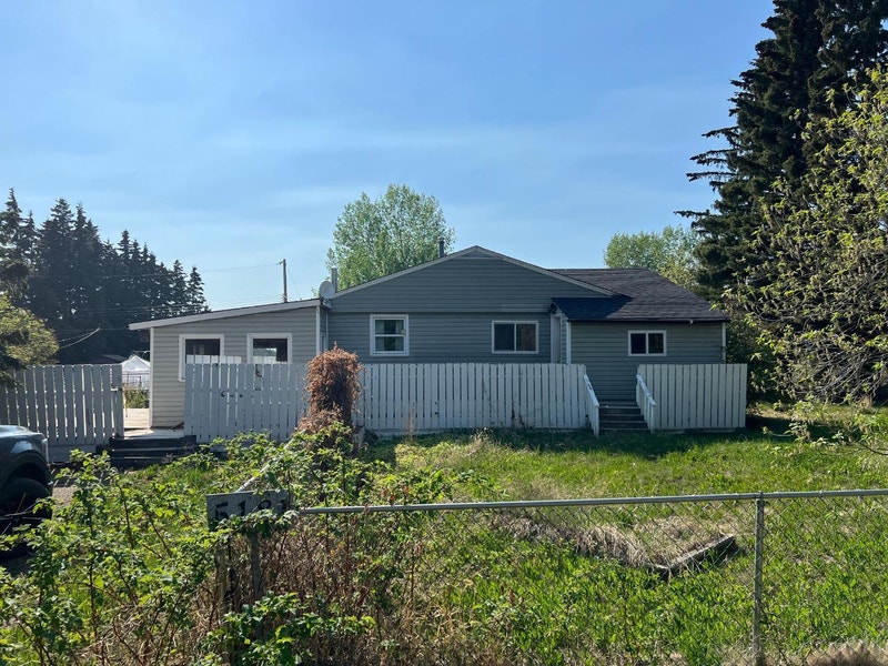 5181 405 Street, Dawson Creek, British Columbia Houses for Sale