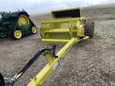 Reel Rock Picker,Hydraulic Drive,3 Yard Hopper,6' Pickup Fork,Alliance 550/45-22.5,Hyd. Transport Sw...