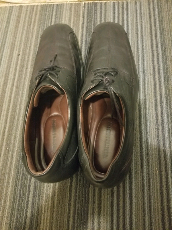 JOHNSTON & MURPHYSoft Leather,Flexible Dress Shoes,Size: 10.5 dans Chaussures pour hommes  à Ville de Toronto - Image 3