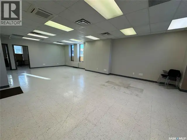 Unit 1W 77 15th STREET E Prince Albert, Saskatchewan in Commercial & Office Space for Rent in Prince Albert - Image 6