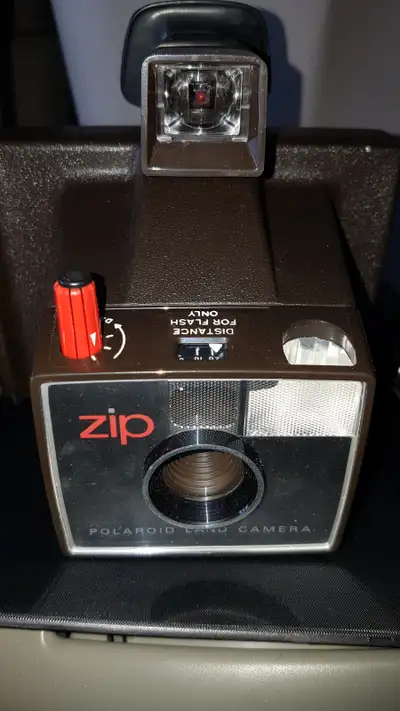 POLAROID LAND INSTAMATIC CAMERA/CASE, View more
