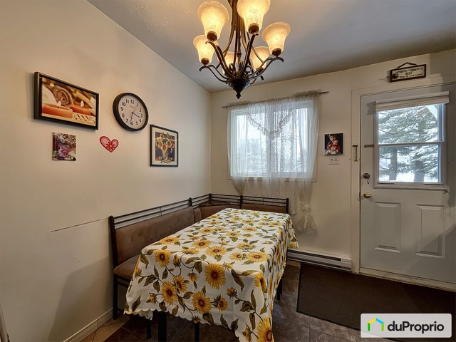 $342,400 - Townhouse for sale in Sherbrooke (Mont-Bellevue) — photo 3