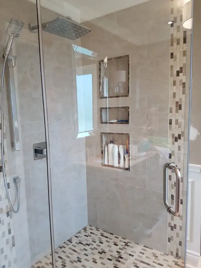 DAR Renovations418857323646822402