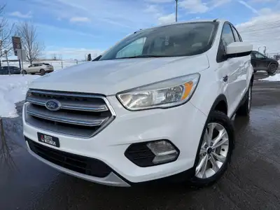 2017 FORD ESCAPE , 4X4 , AUTOMATIQUE , 4 CYLINDRES 1.5 LITRES , CARFAX DISPONIBLE , CAMÉRA RECULANT...