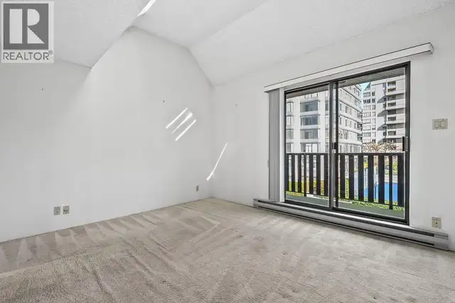 1465 CLYDE AVENUE West Vancouver, British Columbia in Condos for Sale in Downtown-West End - Image 15
