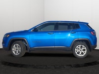 This Jeep Compass has a strong EC1 2.0L DOHC I-4 DI turbo engine w/ESS engine powering this Automati... (image 1)
