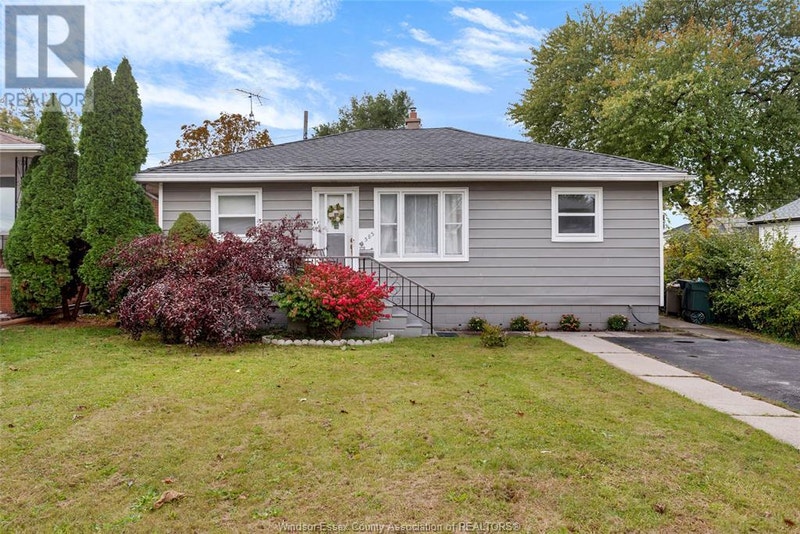 383 Frank AVENUE Windsor, Ontario Houses for Sale Windsor Region