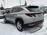 Crowfoot Hyundai, AMVIC Licensed Dealer Mileage: 28,923 History: One Owner Discover the perfect comb... (image 9)