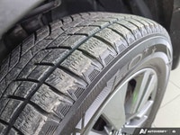 CLEAN CARFAX, APPLE CAR PLAY, ANDROID AUTO, MOONROOF, REMOTE ENGINE START.. Featuring an 8-inch touc... (image 9)