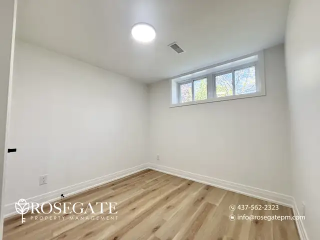 Spacious 3-Bedroom Basement Apartment with In-Unit Laundry – Ham in Long Term Rentals in Hamilton - Image 10