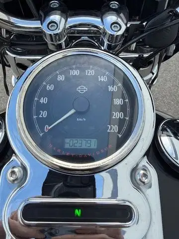 2015 Harley-Davidson DYNA SWITCHBACK in Street, Cruisers & Choppers in Kelowna - Image 12