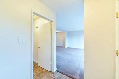 3 Bedroom Townhouse - 122 St. & Whitemud Fwy.