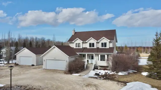 2049 SQFT TWO STOREY ON 2.55 ACRES