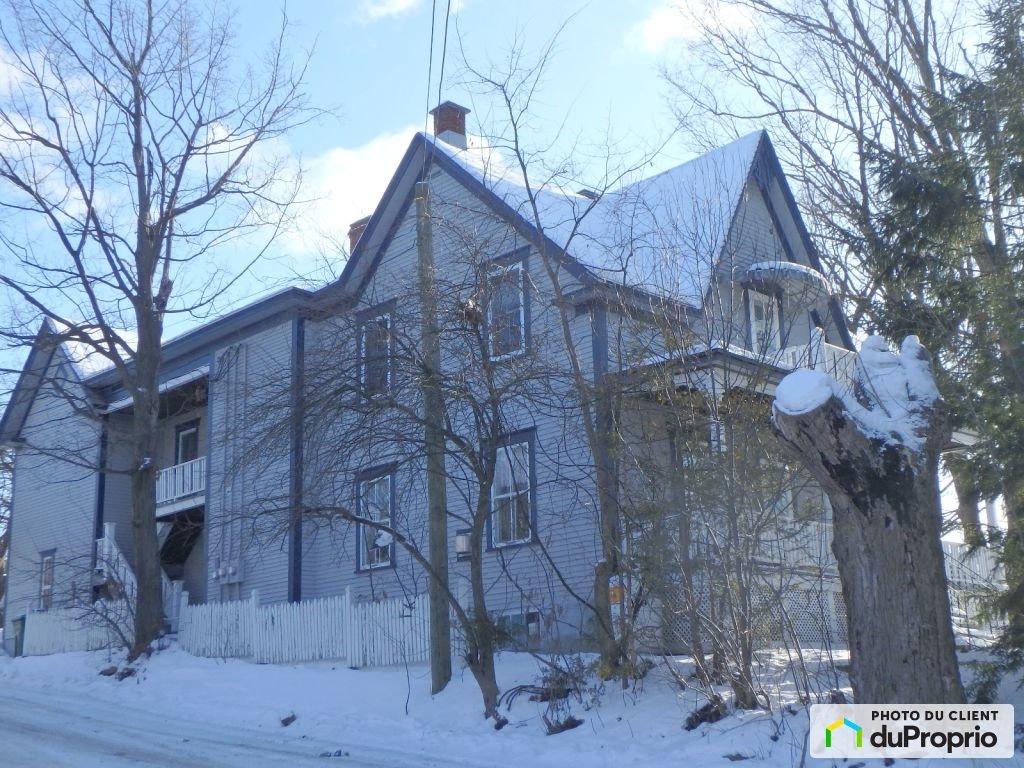 $580,000 - Triplex for sale in Sherbrooke (Fleurimont) — photo 2