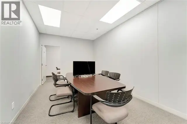 2189 SPEERS Road Oakville, Ontario in Commercial & Office Space for Rent in Oakville / Halton Region - Image 13