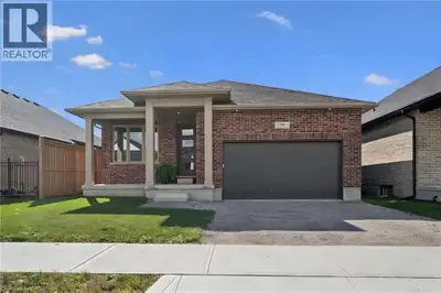 Welcome to this beautifully designed bungalow in Elmira’s newest South Parkwood subdivision. Located...