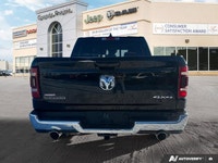 Leather | Remote Start | Back-up Camera | Trailer Brake Control | Low kms | Fully Inspected and read... (image 4)