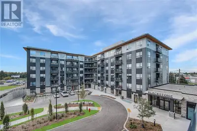 255 NORTHFIELD Drive E Unit# 303 Waterloo, Ontario