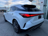 This 2023 Lexus RX 350 Luxury Package debuts a bold and alluring body. Designers built on the founda... (image 1)