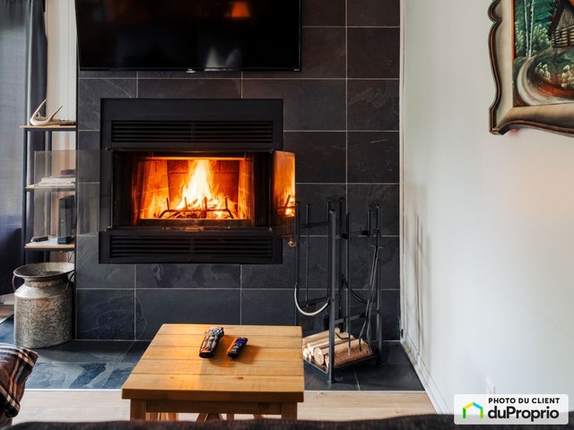 $509,997 - Condominium for sale in Mont-Tremblant — photo 2