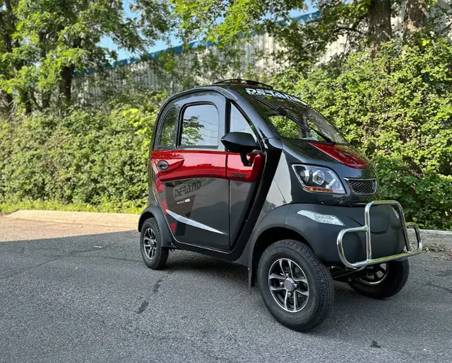 .Fully Enclosed 2025 Mobility Scooters Starting from $799562863259391491124