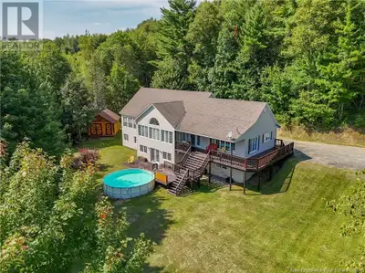 Live the Waterfront Dream - 165 Route 105, Southampton. Discover unparalleled tranquility and awe-in...