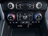 One Owner, 3.0L Diesel, SLT Premium Pkg, Dual Panel Roof, 22" Polished Alum Wheels, Max Trailering P... (image 7)