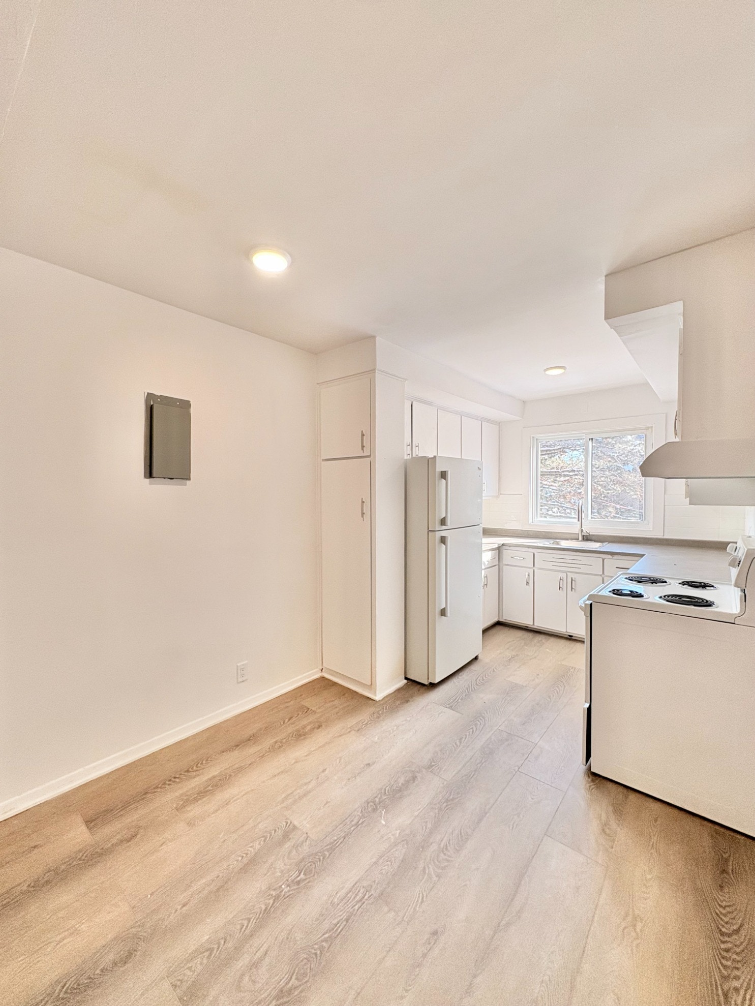 440 Galland — photo 3