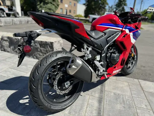 2025 Honda CBR500R ABS in Sport Bikes in Kitchener / Waterloo - Image 4