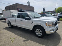 Perfect Auto CLEAN CARFAX - 8 FT BOX - 5.0 L GAS - 4X4 - TOW PKG - BACK UP CAMERA - RUNNING BOARDS -... (image 4)