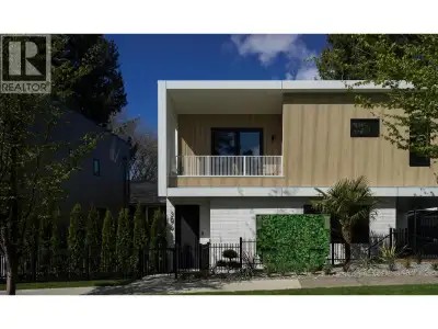 Wow! A design-forward half-duplex with two level living and 3 generously sized bedrooms up - this is...