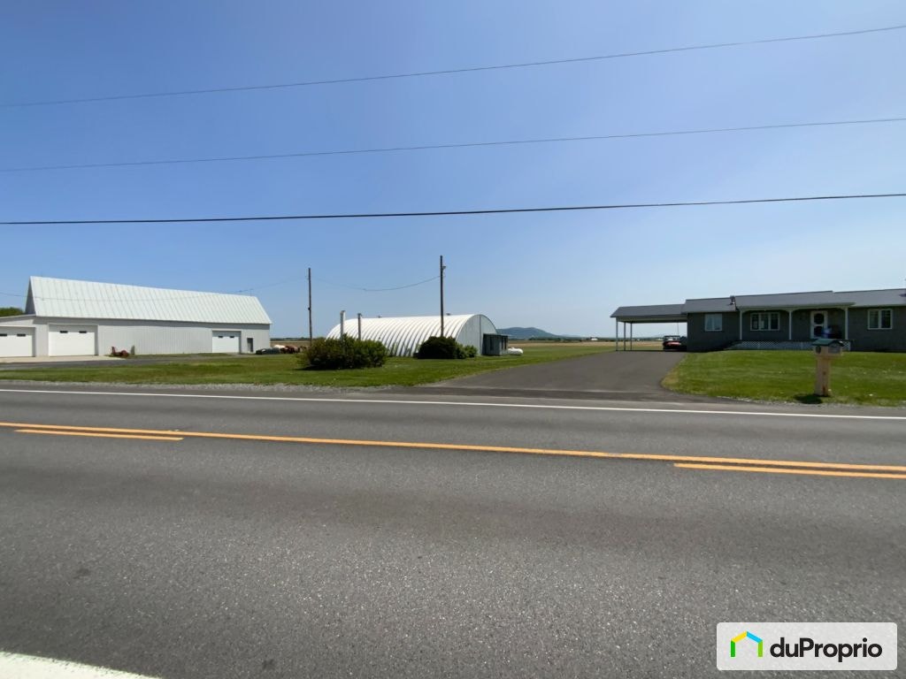 $1,299,000 - Acreage / Hobby Farm / Ranch for sale in St-Damase — photo 3