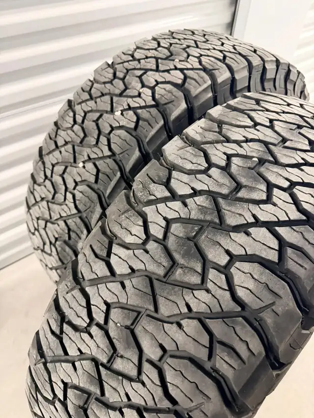 275/65/20 Bfgoodrich ko3 8x170 oem Ford f250 f350 in Tires & Rims in Mississauga / Peel Region - Image 5