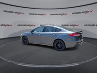 // ACCIDENT FREE!! // This 2020 Ford Fusion SE FWD is a well-kept sedan that blends comfort, smart t... (image 5)