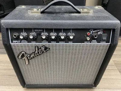 Fender Frontman 15G Guitar Amplifier, View more