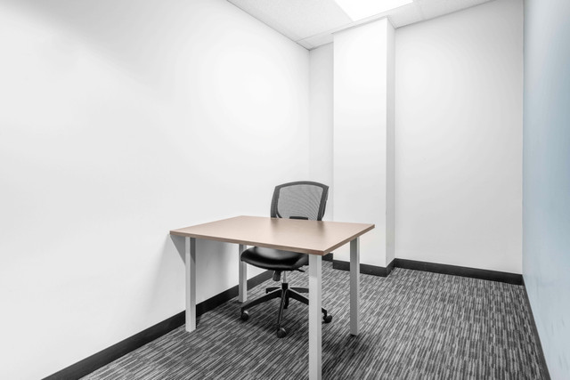 Private office space for 3 persons in Yonge and Lawrence in Commercial & Office Space for Rent in City of Toronto - Image 3