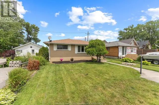 591 ROSS BEACH ROAD Lakeshore, Ontario62866662766593124