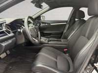 EFFICIENCY WITH ATTITUDE. DRIVE SMART - DRIVE CIVIC Turn heads and enjoy every mile in this sleek an... (image 9)
