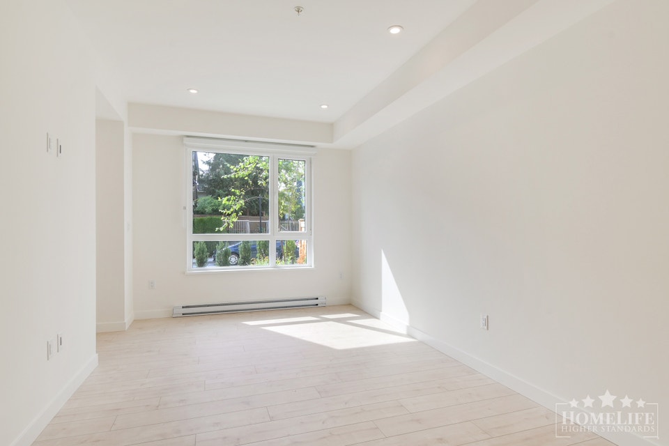 Brand-New Ground-Level 1 Bedroom Condo in Newton, Surrey 5