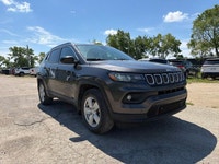 | GPS Navigation | Apple CarPlay/Android Auto | Heated Front Seats | Heated Steering Wheel | Foot-Ac... (image 1)