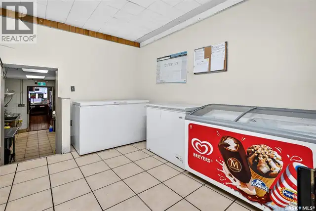 220-222 Main STREET N Moose Jaw, Saskatchewan in Commercial & Office Space for Sale in Moose Jaw - Image 25