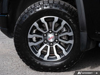 Conquer the Rugged Terrain with the 2023 GMC Sierra 1500 AT4: Off-Road Performance Meets Luxurious C... (image 5)