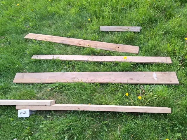 Wooden Strips for sale 4" x 2" for sale in Floors & Walls in City of Toronto - Image 3