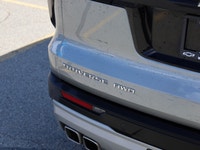 2025 Chevrolet Traverse LT AWD Completely redesigned and more powerful than ever, this 2025 Chevrole... (image 9)