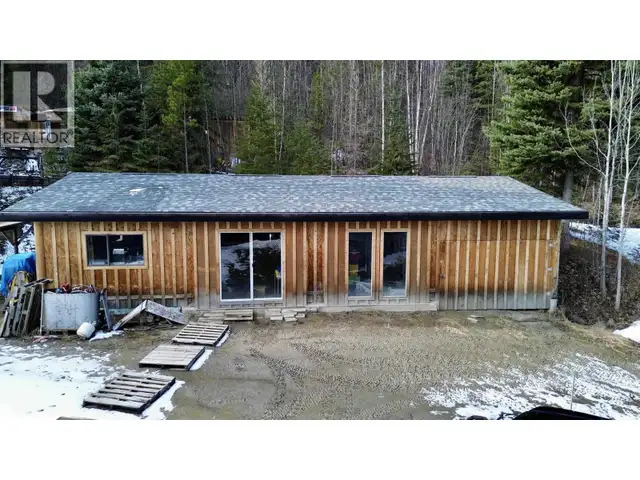 3561 CANIM-HENDRIX LAKE ROAD Canim Lake, British Columbia in Houses for Sale in 100 Mile House - Image 9