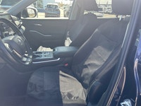 Welcome to Country Hills Volkswagen 2022 Toyota Highlander XLE AWD Our team of knowledgeable profess... (image 9)