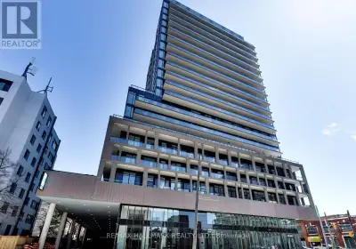 802 - 285 DUFFERIN STREET Toronto (South Parkdale), Ontario