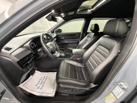 LEATHER HEATED SEATS/STEERING WHEEL, LANE ASSIST, ADAPTIVE CRUISE CONTROL, NAVIGATION, REVERSE CAMER... (image 9)